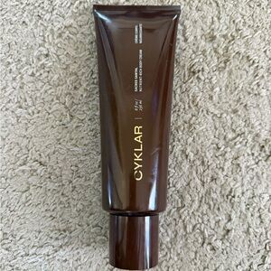 Cyklar Sacred Santal body Cream.